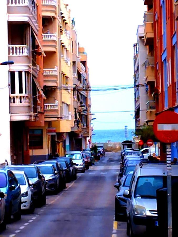 Modern Apartment 3Mins Walk To Playa Del Cura Beach Torrevieja Exterior photo